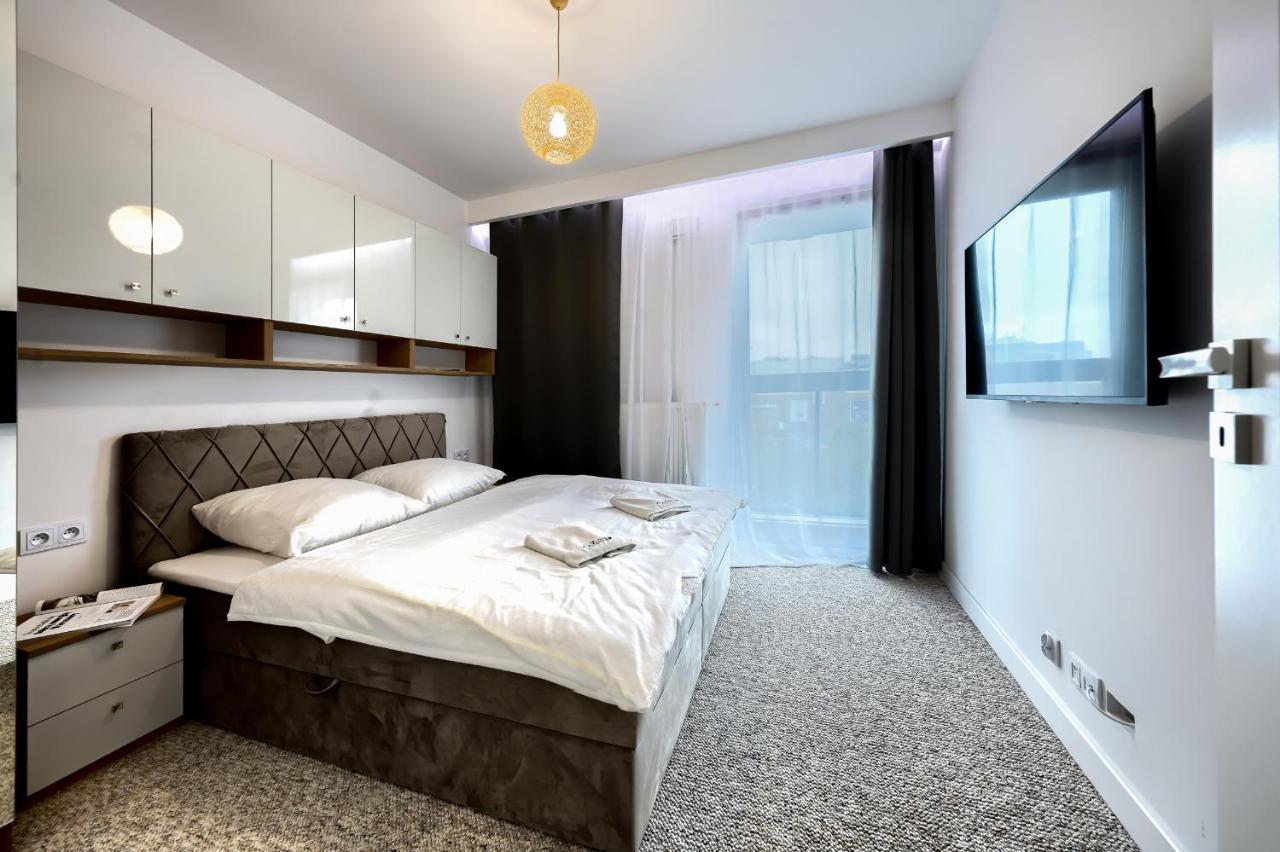 Wola Luxury Stay Warsawa Bagian luar foto